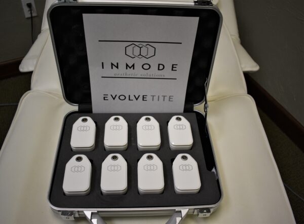 2020 Inmode Evolve - UPGRADED TO EVOLVEX - w/ TITE, TRANSFORM, & TONE - HANDS FREE Radio Frequency Skin Tightening, RF Fat Burning, EMS Muscle Sculpting & RF Fat Burning, EMS Muscle Sculpting - NO CONSUMABLES NEEDED - Free Shipping & Warranty (km/mcb-ve) - Image 9