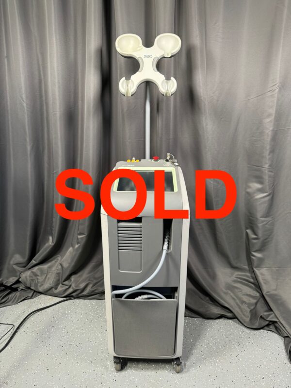 2014 Cutera Xeo Navigation System with Full Nd Yag, Limelight and Prowave LX with 90 Day Warranty and Free Shipping (vw/mg)x