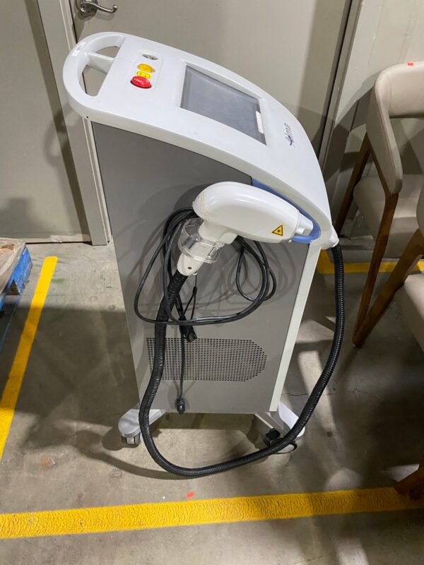 2011 (Refurbished 2016) Alma Soprano XL SHR Diode Laser Hair Removal - Excellent Condition (jpjg29-01) - Image 4