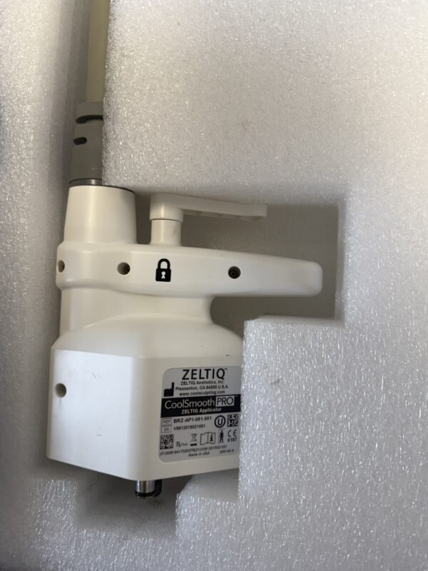 2014 Zeltiq Coolsculpting with (5) Applicators - CoolAdvantage, CoolAdvantage Petite, CoolAdvantage Plus, CoolMini, & CoolSmooth Pro Applicators - Does Not Include Warranty or Shipping (km/ste)s - Image 15