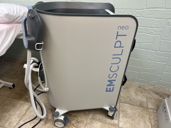 2024 BTL Emsculpt Neo – Simultaneous Muscle Sculpting & Fat Elimenation - with (5) SETS OF PADDLES - EDGE, LARGE, & SMALL - $72,705 VALUE - INCLUDES CONSUMABLE SUPPORT (km/hul-ve) - Image 4