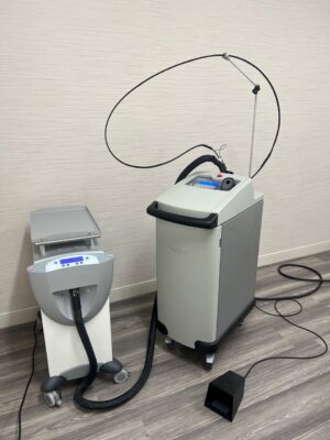 2022 Cynosure Elite Plus - 755nm Alexandrite & 1064nm Nd Yag - Hair Removal, Pigment, Vascular, Skin Rejuvenation, Wrinkle Reduction - Zimmer Cryo 6 Skin Chiller - Very Low Pulse Count - Free Shipping & Warranty (km/bc)