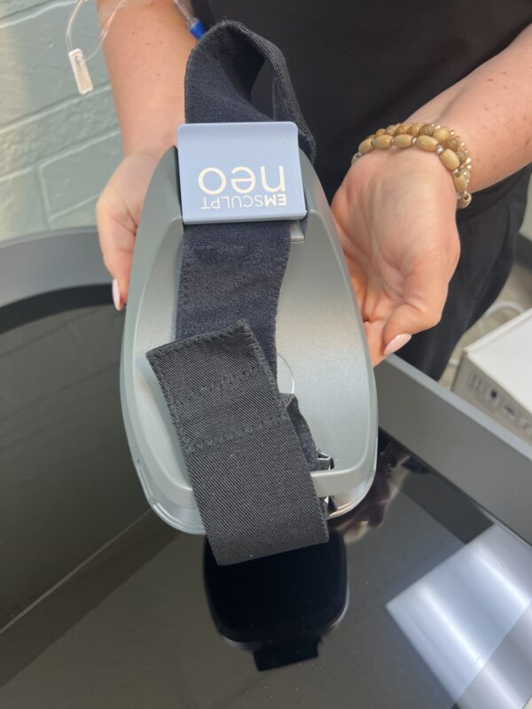 2024 BTL Emsculpt Neo – Simultaneous Muscle Sculpting & Fat Elimenation - with (5) SETS OF PADDLES - EDGE, LARGE, & SMALL - $72,705 VALUE - INCLUDES CONSUMABLE SUPPORT (km/hul-ve) - Image 18