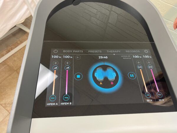 2024 BTL Emsculpt Neo – Simultaneous Muscle Sculpting & Fat Elimenation - with (5) SETS OF PADDLES - EDGE, LARGE, & SMALL - $72,705 VALUE - INCLUDES CONSUMABLE SUPPORT (km/hul-ve) - Image 6