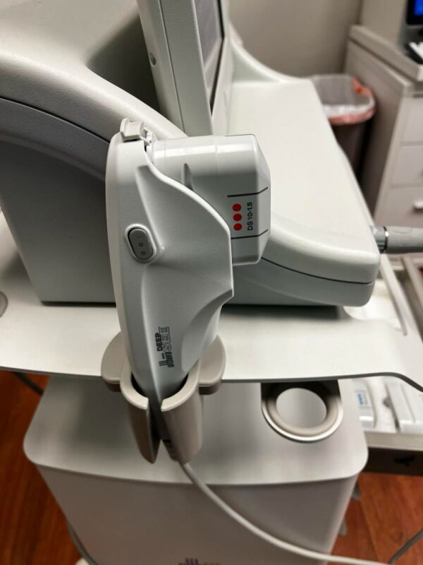 2016 Merz Ulthera Ultherapy Ultrasound Skin Tightening System with UH-2 DeepSee Handpiece and 5 Transducers - Free Shipping & Warranty (vw/cl) - Image 4