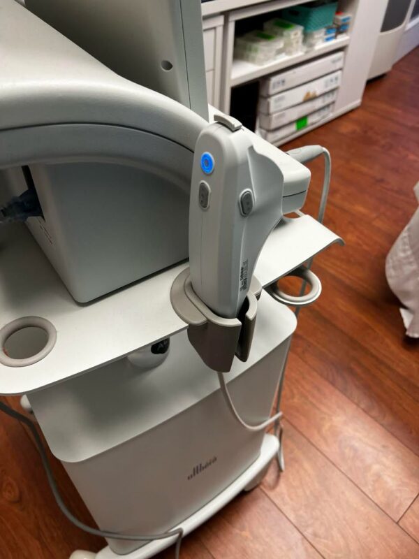 2016 Merz Ulthera Ultherapy Ultrasound Skin Tightening System with UH-2 DeepSee Handpiece and 5 Transducers - Free Shipping & Warranty (vw/cl) - Image 6