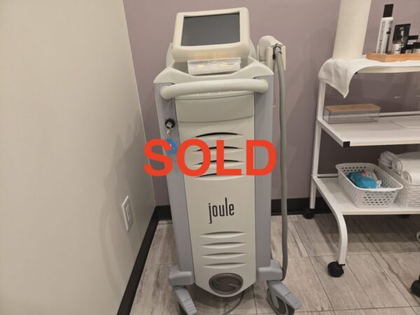 2017 Sciton Joule BBL - w/ 0 PULSE COUNT REFURBISHED BBL HANDPIECE - w/  515, 560, 590, 640, & 695nm Broadband Light Filters & 3 Gold Spot Size Attachments - Free Shipping & Warranty (km/qui)
