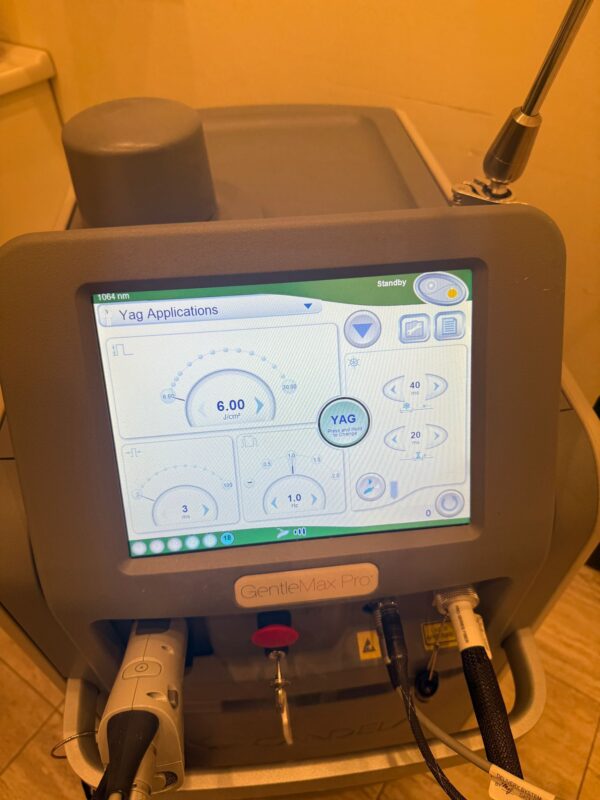 2019 Candela Gentlemax Pro 755nm & 1064nm Dual Wavelength - Hair Removal, Pigment, Vascular Lesions, Skin Rejuvenation - Received Full Maintenance Service- Free Shipping & Warranty (km/qui) - Image 7