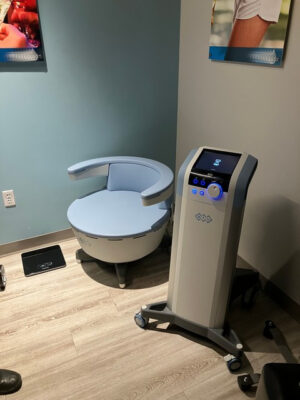2021 BTL Aesthetics Emsella Kegal Chair for High-Intensity Focused Electromagnetic Stimulation - with Warranty and Free Shipping - (jp/jg)