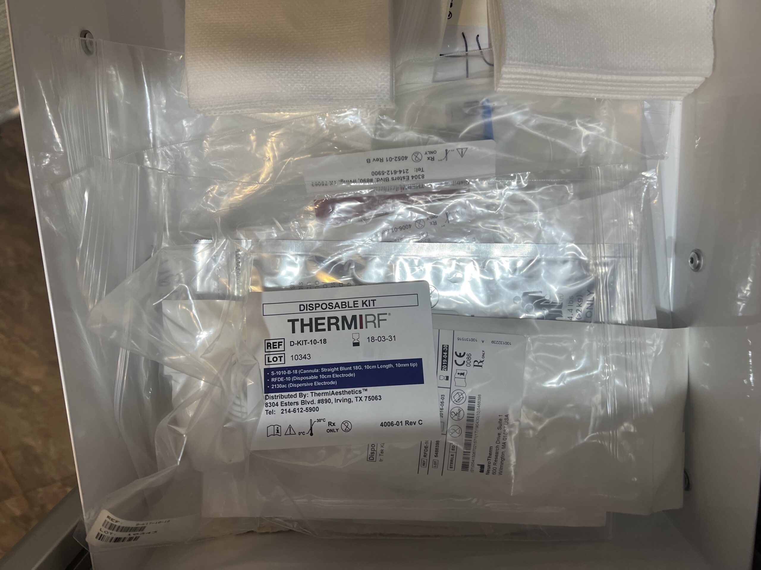 2016 Thermi Aesthetics ThermiRF with 8mm & 10mm ThermiSmooth HP's & Accessories - for Skin Tightening and Wrinkle Reduction - with ThermiVA & ThermiTight Electrodes & Real-Time Temperature Monitoring - Free Shipping & Warranty - (km/eva) - Image 8