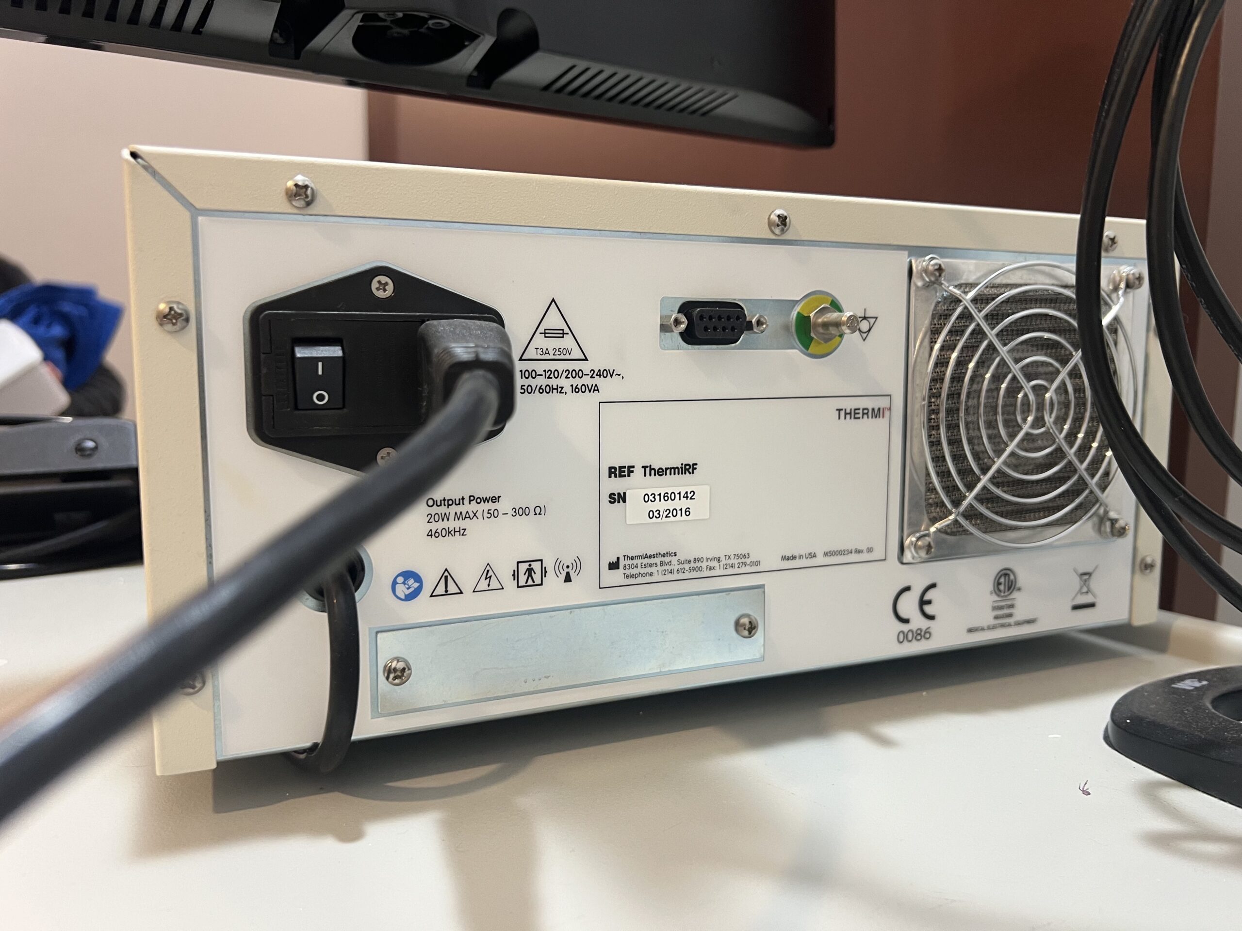 2016 Thermi Aesthetics ThermiRF with 8mm & 10mm ThermiSmooth HP's & Accessories - for Skin Tightening and Wrinkle Reduction - with ThermiVA & ThermiTight Electrodes & Real-Time Temperature Monitoring - Free Shipping & Warranty - (km/eva) - Image 14