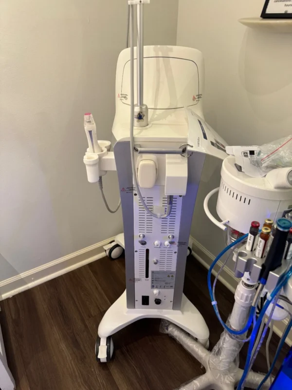 2023 Cartessa Virtue RF w/ Smart RF Face Handpiece & (10) Face Tips - Radio Frequency Microneedling - INCLUDES CONSUMABLE PURCHASING SUPPORT -Free Shipping & Warranty (km/car) - Image 5