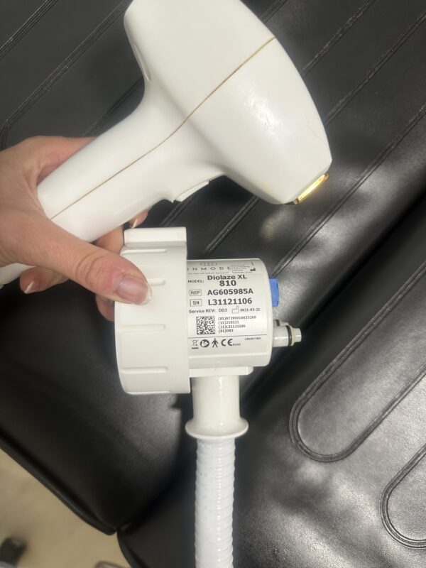 2021 Inmode Optimas with 5 Handpieces - Diolaze XL 810, Morpheus8 FACE, Lumecca 580, Lumecca 515, and Forma - LOADED SYSTEM! TIPS ARE AVAILABLE FOR PURCHASE WITH THIS SYSTEM  (jp/pet) - Image 9