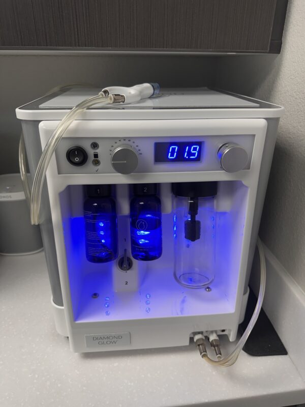 2020 Envy Medical Diamond Glow SP3 Dermalinfusion Facial System - Free Shipping & 90 Day Warranty (km/swi)