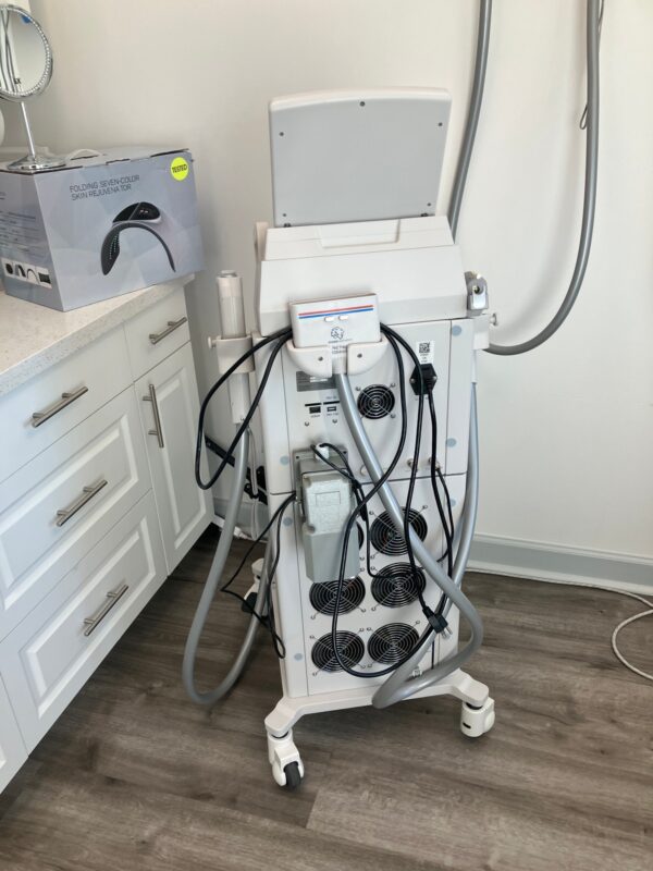2022 Rohrer Spectrum Multi-Platform System with 4 Handpieces - IPL, Long Pulse Nd Yag, 810nm Diode, IPL, Q-Switched 532 / 1064 nm - 90 Day Warranty & Shipping Included (vw) - Image 3