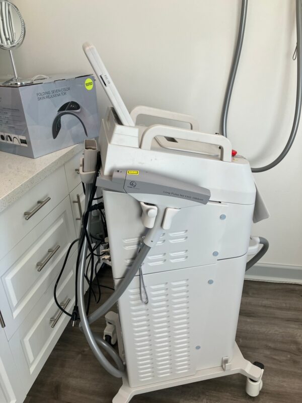 2022 Rohrer Spectrum Multi-Platform System with 4 Handpieces - IPL, Long Pulse Nd Yag, 810nm Diode, IPL, Q-Switched 532 / 1064 nm - 90 Day Warranty & Shipping Included (vw) - Image 4