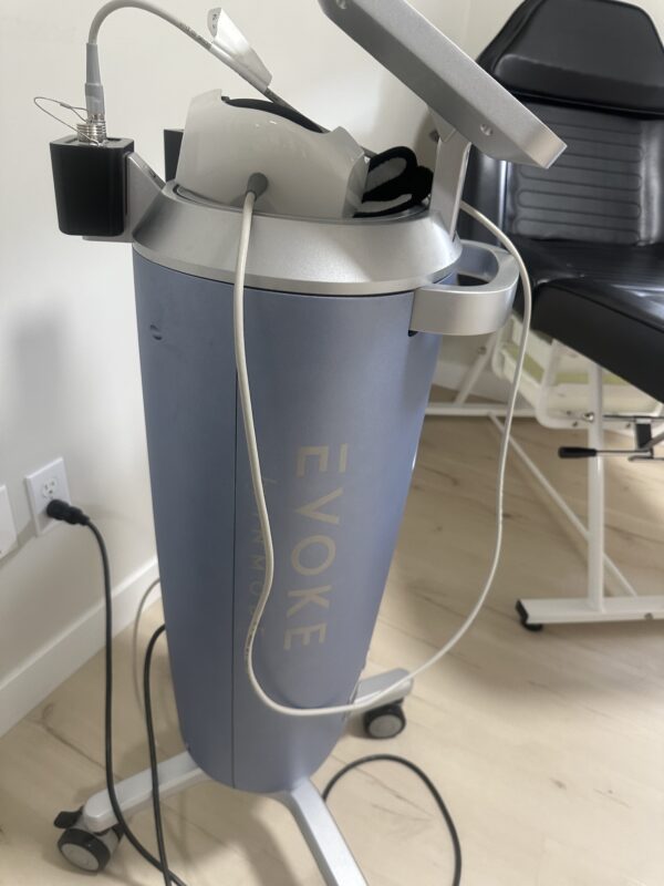 2021 InMode Evoke Emface – HANDS FREE – Radio Frequency Cheek & Chin Remodeling – NO CONSUMABLES NEEDED – INCLUDES INMODE SERVICE SUPPORT - FREE SHIPPING & WARRANTY (jp/pet)s - Image 3