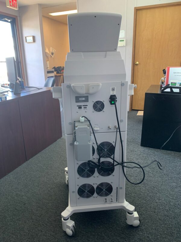 2021 Rohrer Aesthetics Spectrum Multi-Platform System with 5 Handpieces - Diode, IPL, 2940 nm Erbium Yag, Long Pulse Nd Yag Q-Switched 532 / 1064 nm - 90 Day Warranty & Shipping Included - LOW PULSES (jp/jg69-01)s - Image 5