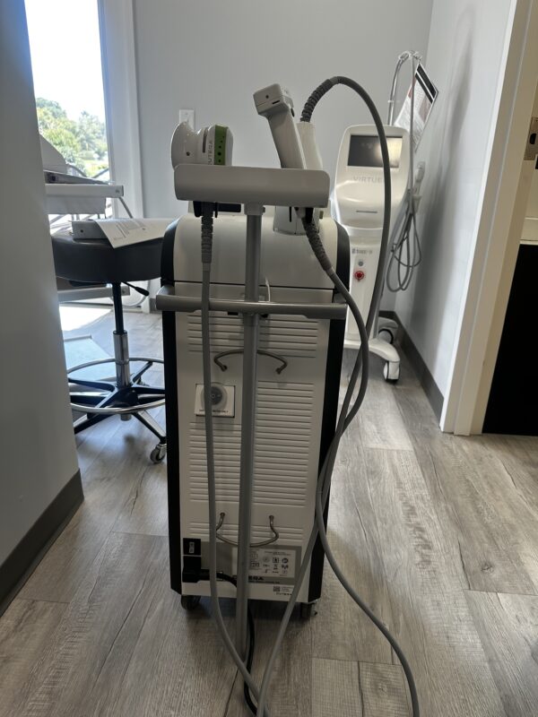 2018 Cutera Trusculpt Non-Invasive Monopolar RF with Neck & Body Handpieces for Body Contouring & Fat Elimination - Includes Free Shipping & Warranty - (jp/alb) - Image 5