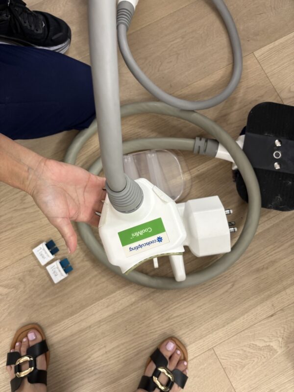 2015 Zeltiq Coolsculpting with (8) Applicators - (3) CoolAdvantage, (2) CoolAdvantage Plus, CoolAdvantage Petite, CoolMini, & CoolSmooth Pro Applicators - Includes Warranty & Free Shipping (km/aus) - Image 18
