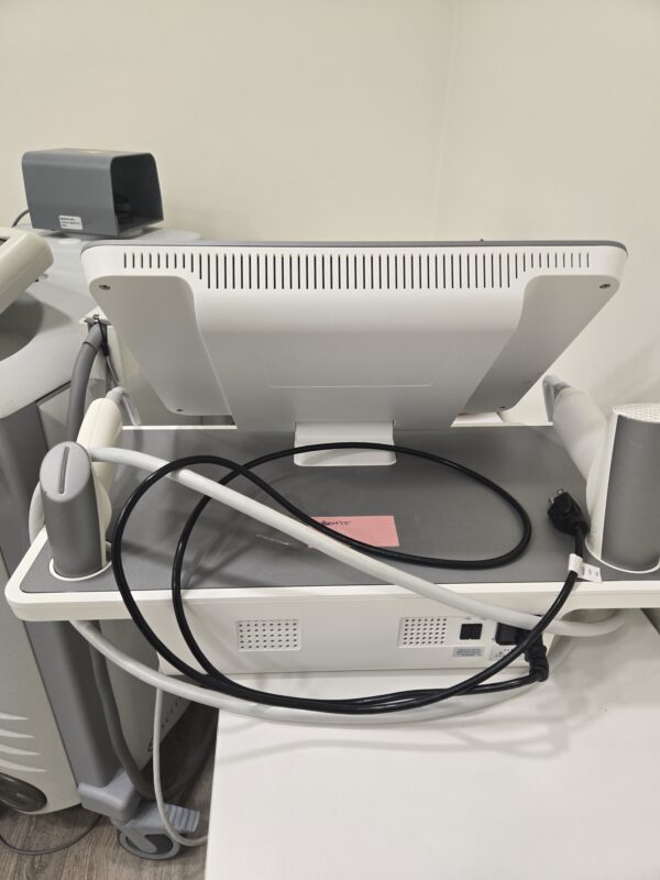 2019 Syneron eTwo w/ Sublative & Sublime HPs, Radio Frequency & Infared Light for Fractional, Sublative Skin Rejuvenation - FREE SHIPPING & WARRANTY (km/qui) - Image 4