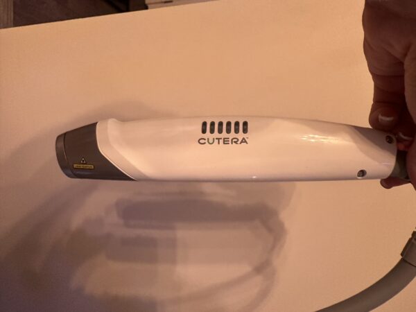 2023 Cutera Excel V+ Dual Wavelength 1064nm & 532nm for Vascular Lesions, Pigmented Lesions & Non-Ablative Skin Revitalization with Free Shipping & Warranty (jp-km/mar) - Image 7