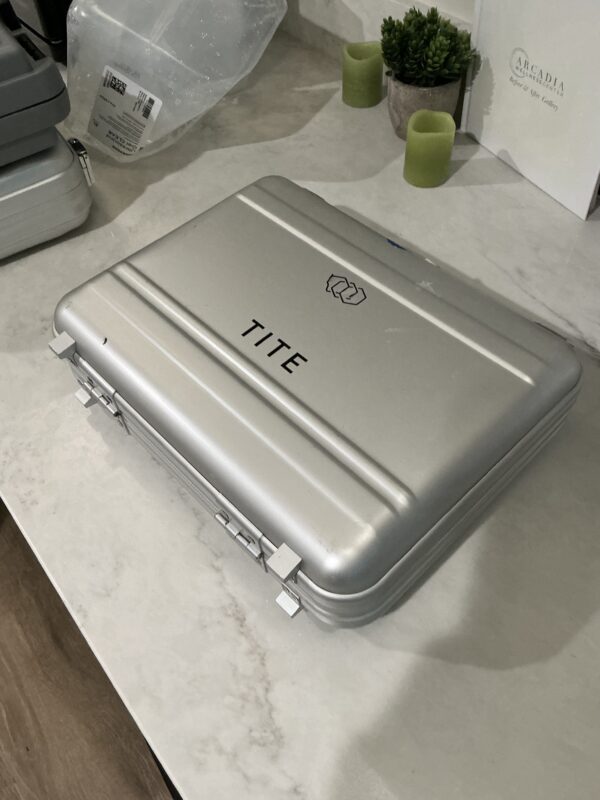 2020 Inmode Evolve EmBody with TITE, TRIM & TONE - Hands Free RF Skin Tightening, RF Fat Burning, EMS Muscle Sculpting & RF Fat Burning, EMS Muscle Sculpting - NO CONSUMABLES NEEDED - Free Shipping & Warranty (jp/qui) - Image 12