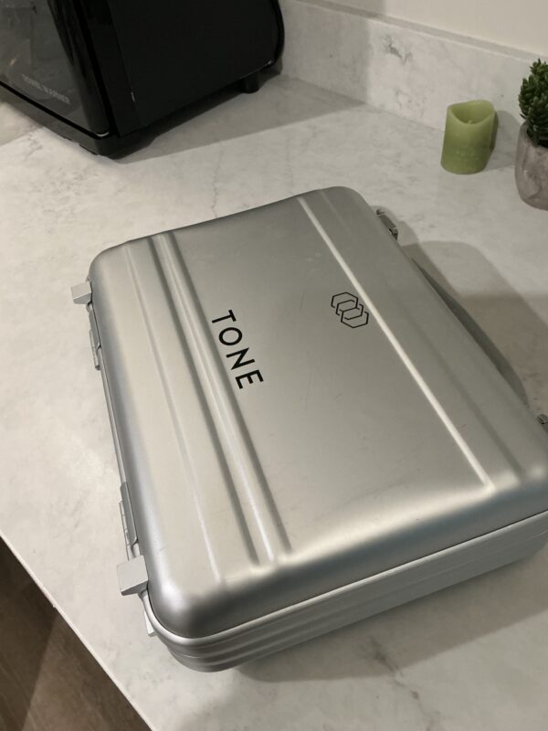 2020 Inmode Evolve EmBody with TITE, TRIM & TONE - Hands Free RF Skin Tightening, RF Fat Burning, EMS Muscle Sculpting & RF Fat Burning, EMS Muscle Sculpting - NO CONSUMABLES NEEDED - Free Shipping & Warranty (jp/qui) - Image 20