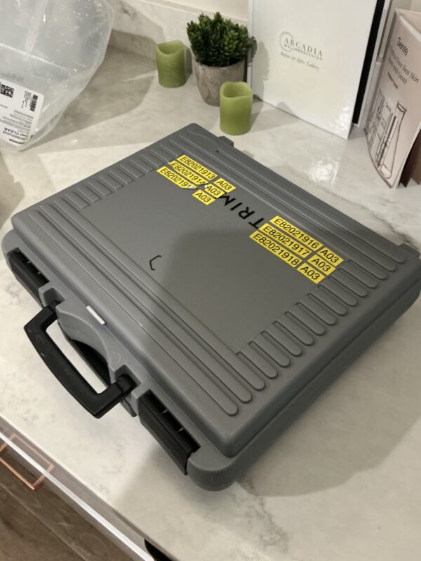 2020 Inmode Evolve EmBody with TITE, TRIM & TONE - Hands Free RF Skin Tightening, RF Fat Burning, EMS Muscle Sculpting & RF Fat Burning, EMS Muscle Sculpting - NO CONSUMABLES NEEDED - Free Shipping & Warranty (jp/qui) - Image 17