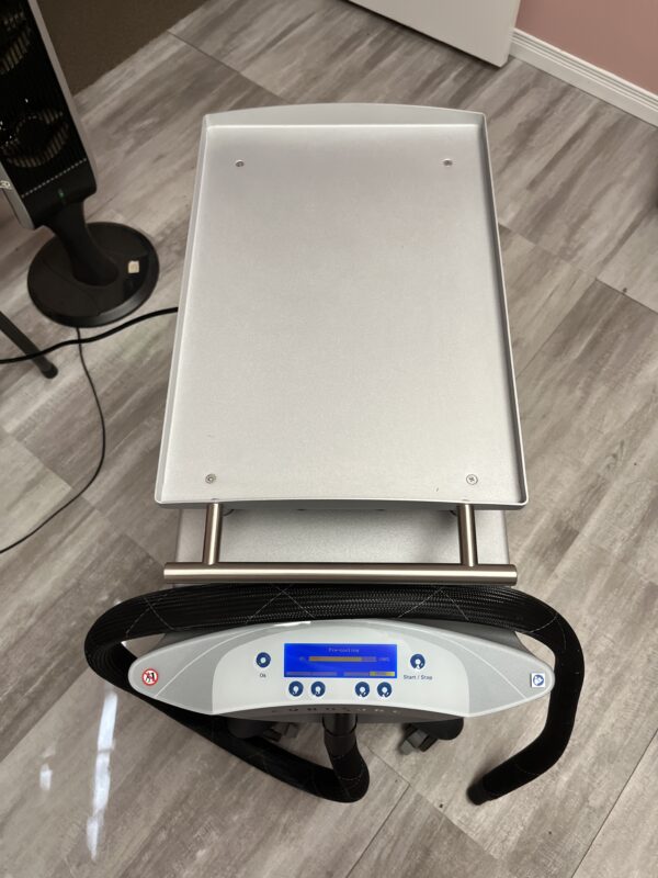 2022 Cynosure Elite IQ - 755nm & 1064nm - 2.5mm to 24mm Spot Sizes - VERY LOW USE & PULSES - Total Pulse Counts = ONLY 233,194 - for Hair Removal, Pigment & Vascular, Warts, Wrinkles, Rosacea and More - Includes Skin Chiller, Free Shipping & Warranty (jp/dc) - Image 22