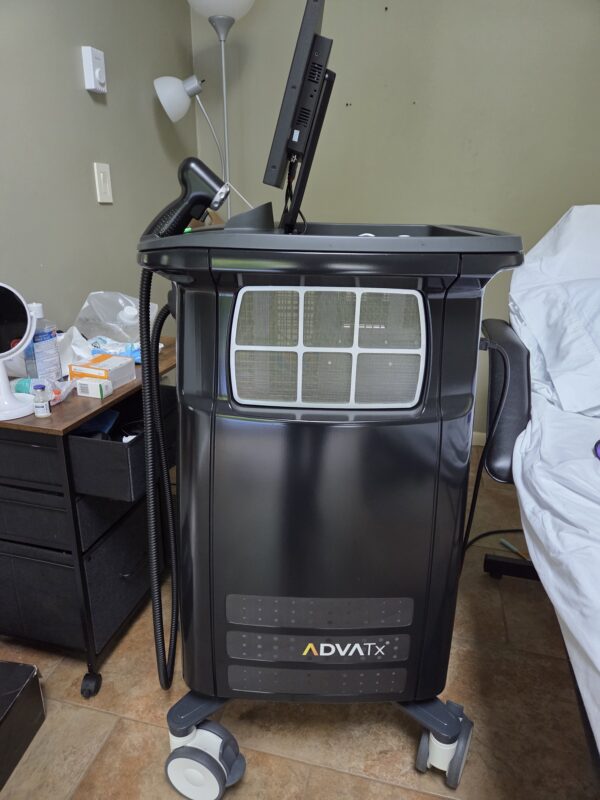 2023 Advalight ADVATx Dual-Wavelength Laser - 589 nm Yellow Light & 1319 nm Infrared Light for Acne, Non-Ablative Skin Rejuvenation, Superficial Pigmentation & Stretch Marks - NO CONSUMABLES REQUIRED - Lightly Used- Free Shipping & Warranty (jp/cor-gs) - Image 3