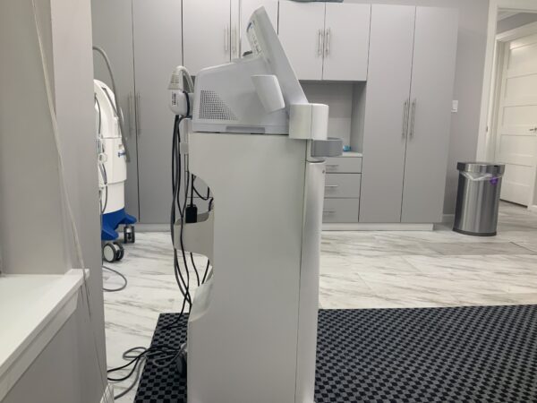 2019 Cynosure Potenza Microneedling w/ Monopolar/Bipolar Radio Frequency with Acne Handpiece - Free Shipping & Warranty - CONSUMABLE SUPPORT INCLUDED (jp/oco) - Image 3