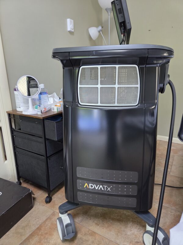 2023 Advalight ADVATx Dual-Wavelength Laser - 589 nm Yellow Light & 1319 nm Infrared Light for Acne, Non-Ablative Skin Rejuvenation, Superficial Pigmentation & Stretch Marks - NO CONSUMABLES REQUIRED - Lightly Used- Free Shipping & Warranty (jp/cor-gs) - Image 4