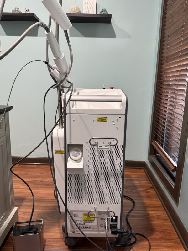 2019 Cutera Excel V+ Dual Wavelength 1064nm & 532nm for Vascular Lesions, Pigmented Lesions & Non-Ablative Skin Revitalization - NO CONSUMABLES REQUIRED - Free Shipping & Warranty (jp/leb) - Image 5