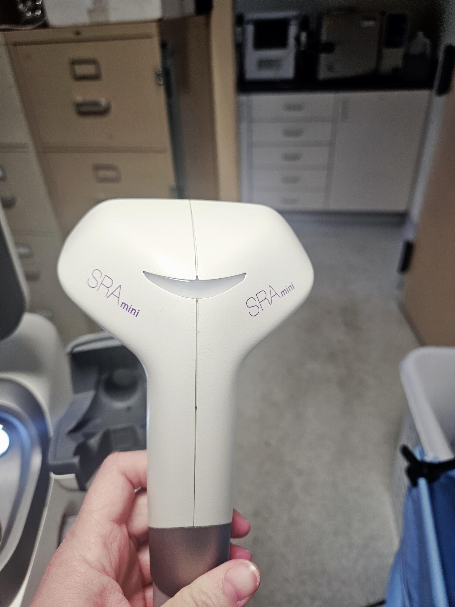 2018 Syneron Candela Elos Plus w/ 3 HP's - (1) Motif LHR Diode for Hair Removal, (1) SRA Mini/IPL for Vascular & Pigment & (1) Sublative RF for Skin Resurfacing - Includes CONSUMABLE & SERVICE SUPPORT, Free Shipping & Warranty (jp/bel) - Image 9