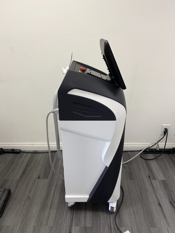 2022 Active Spirit 918 Multi-Wavelength Diode Laser 755nm, 810nm, 1064nm for Hair Removal,Pigmented Lesions, Vascular Lesions, Non-Ablative Skin Rejuvenation - No Consumables Required - Free Shipping & Warranty - LOW PULSE COUNT (jp/ken) - Image 3