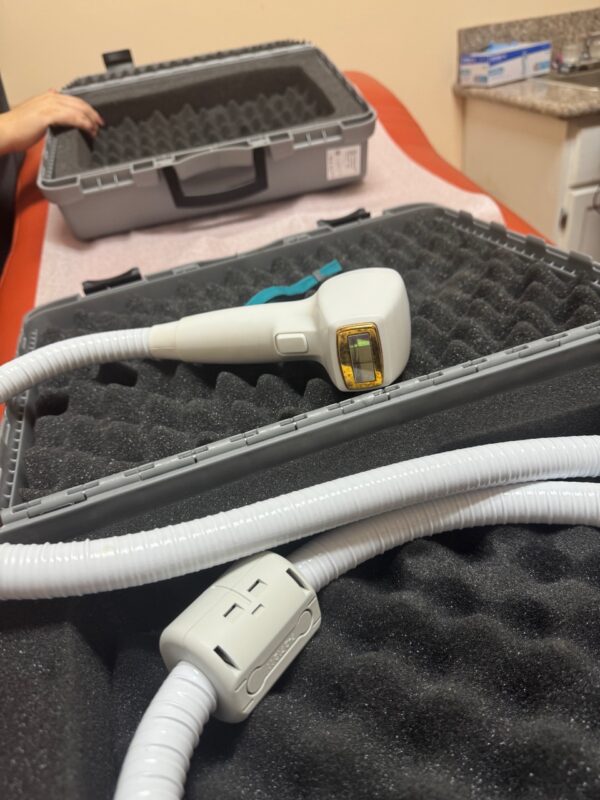 Lightly Used 2018 InMode Triton Multi-Wavelength Hair Removal - Alexandrite, Nd Yag, Diode Hair Removal - with (2) Handpieces (1) Duo Light 755nm/810nm HP & (1) Duo Dark 810/1064 HP - Perfect Condition - Free Shipping & Warranty Included (jp/bc) - Image 10