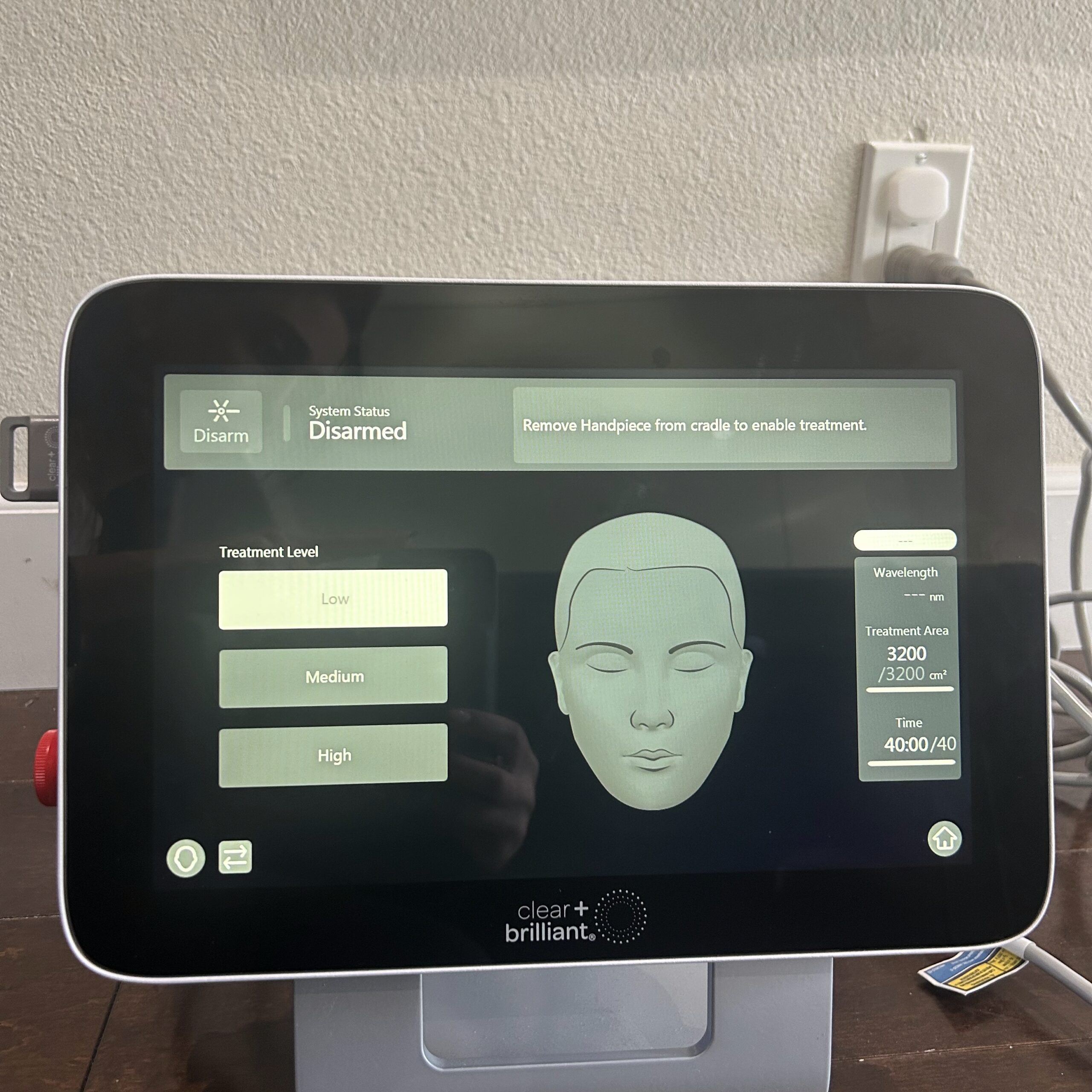 2023 Solta Clear + Brilliant Touch with (2) Diode Handpieces - Original 1440nm Handpiece & Permea 1927nm Handpiece - Pigment & Fine Lines Reduction, Skin Rejuvenation - Includes Consumable Support, Free Shipping & Warranty (jp/bak-gs) - Image 8