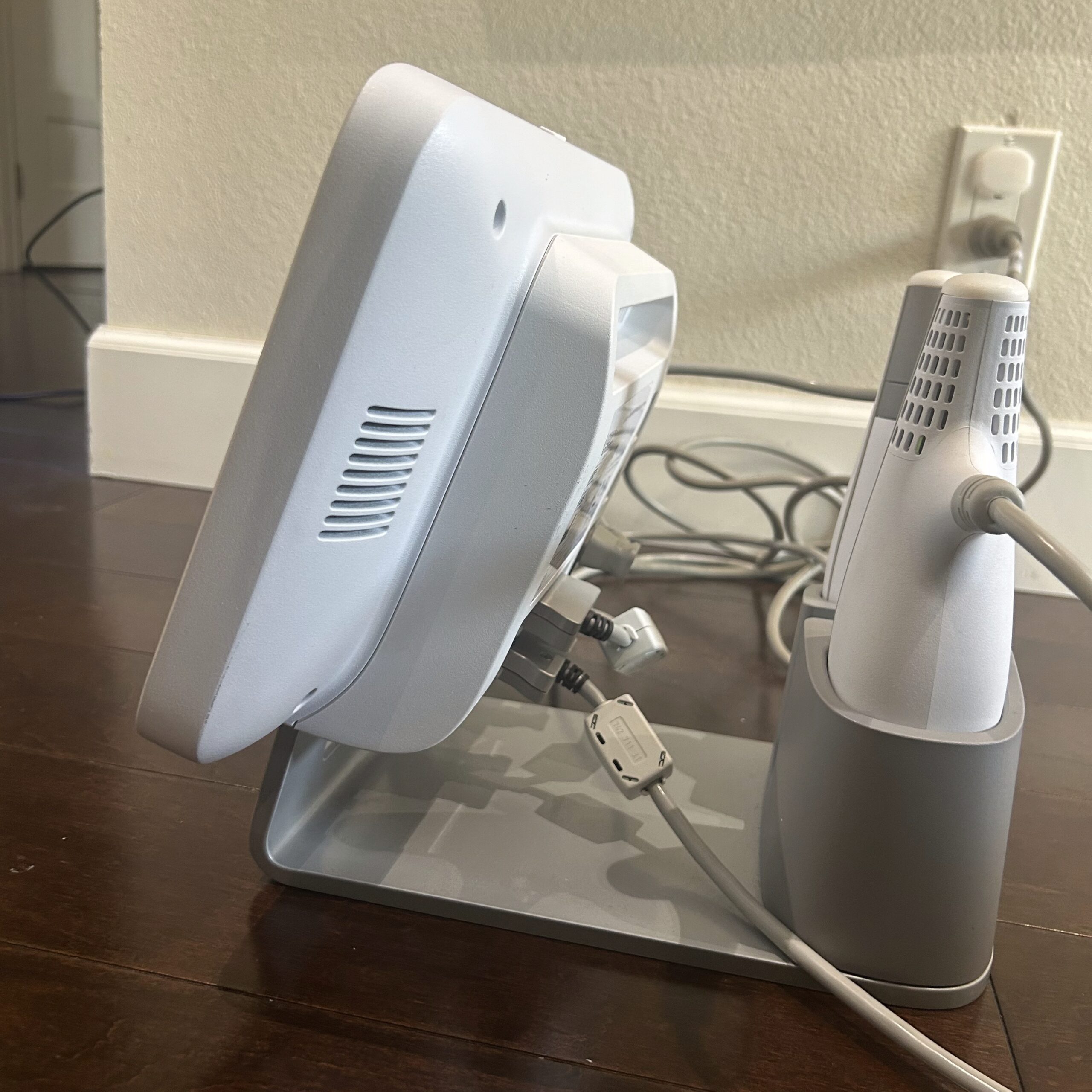 2023 Solta Clear + Brilliant Touch with (2) Diode Handpieces - Original 1440nm Handpiece & Permea 1927nm Handpiece - Pigment & Fine Lines Reduction, Skin Rejuvenation - Includes Consumable Support, Free Shipping & Warranty (jp/bak-gs) - Image 3