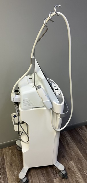 2021 Cynosure Potenza Microneedling w/ Monopolar or Bipolar Radio Frequency, with 1 or 2 mhz - with Motorized & AC (acne) Handpieces - NO CONSUMABLE SUPPORT INCLUDED - Includes Warranty & Free Shipping (jp/jg05-01) - Image 4