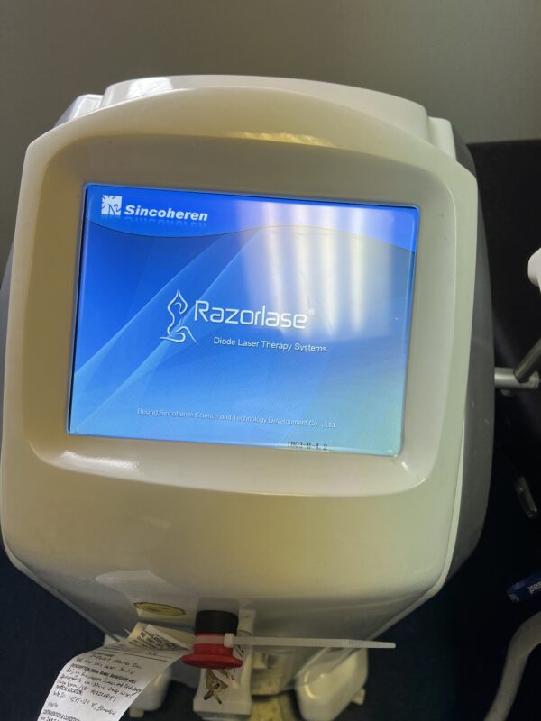 2022 Sincoheren Razorlase Multi-Wavelength 755nm Alexandrite (Skin Types I–III), 808nm Diode (Skin Types I–V) & 1064 nm YAG-Like (Skin Types IV–VI) Diode Laser for Hair Removal - NO CONSUMABLES REQUIRED - Free Shipping & Warranty Included (jp/mor) - Image 9