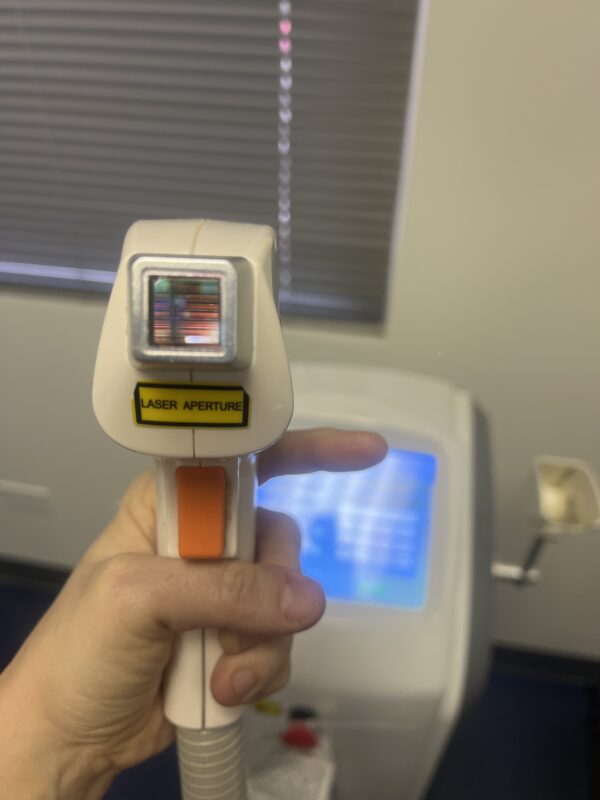 2022 Sincoheren Razorlase Multi-Wavelength 755nm Alexandrite (Skin Types I–III), 808nm Diode (Skin Types I–V) & 1064 nm YAG-Like (Skin Types IV–VI) Diode Laser for Hair Removal - NO CONSUMABLES REQUIRED - Free Shipping & Warranty Included (jp/mor) - Image 7