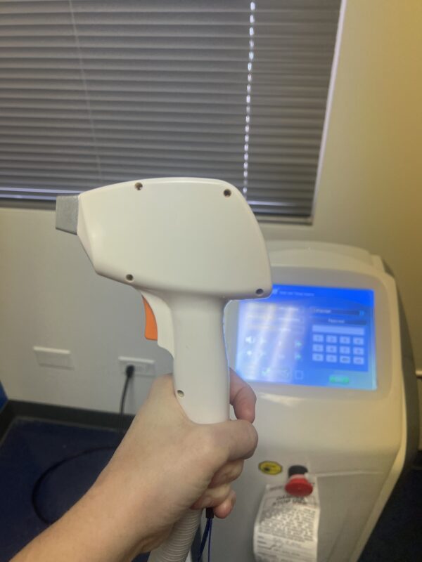 2022 Sincoheren Razorlase Multi-Wavelength 755nm Alexandrite (Skin Types I–III), 808nm Diode (Skin Types I–V) & 1064 nm YAG-Like (Skin Types IV–VI) Diode Laser for Hair Removal - NO CONSUMABLES REQUIRED - Free Shipping & Warranty Included (jp/mor) - Image 8