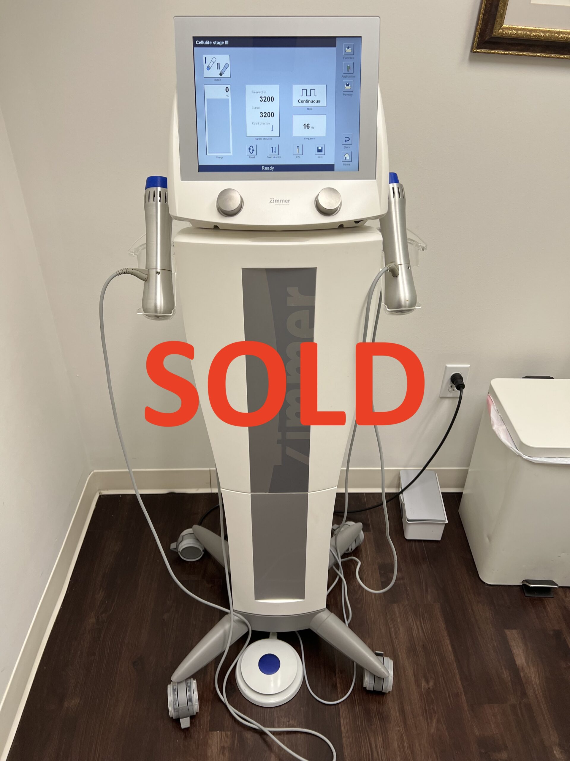 2015 Zimmer ZWave Pro - Acoustic Radial Pulse Shockwaves - Electro-Magnetically Generated Radial Pulse Cellulite Smoothing & Erectile Dysfunction - Includes (1) Large Handpiece & (1) Small Handpiece - Partially Used 900k/8M, & 1.3M/8M Pulses - Free Warranty & Shipping (km/leg)
