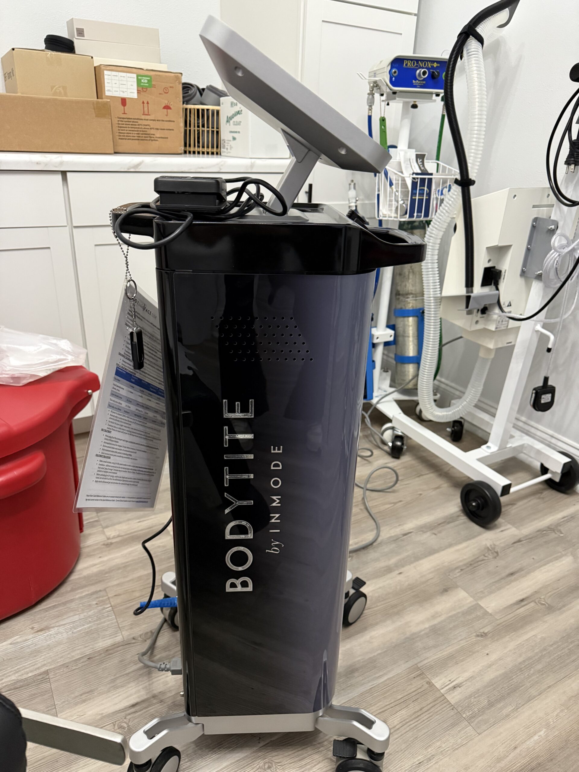 2023 InMode BodyTite - with BodyTite, FaceTite, AccuTite - INCLUDES CONSUMABLES PURCHASING SUPPORT, Warranty & Free Shipping (km/rey-ve) - Image 4