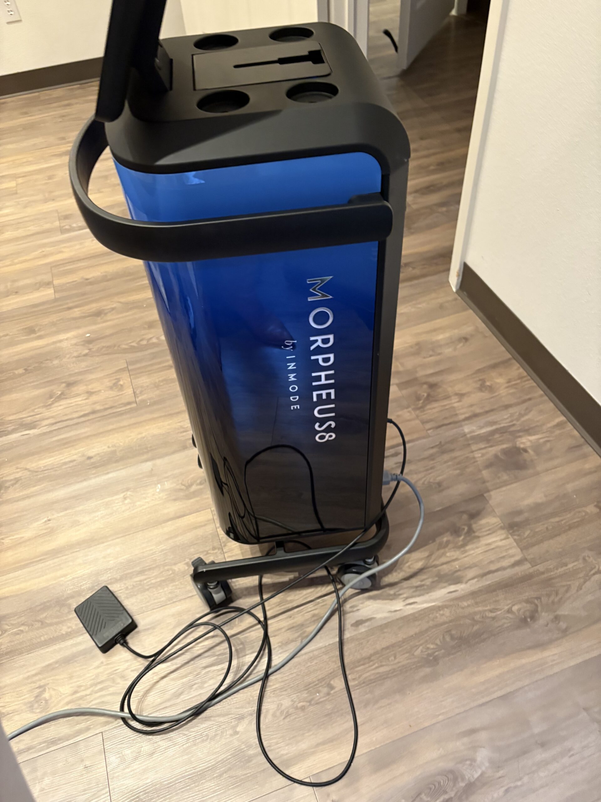 2021 Inmode Morpheus8 PRO Radio Frequency Microneedling - with Face & Body Handpieces - Skin Tightening, Cellulite Reduction, Resurfacing, Scar Correction - Includes CONSUMABLE PURCHASING SUPPORT from RBL, (13) Tips, Warranty & Free Shipping (km/mac) - Image 4