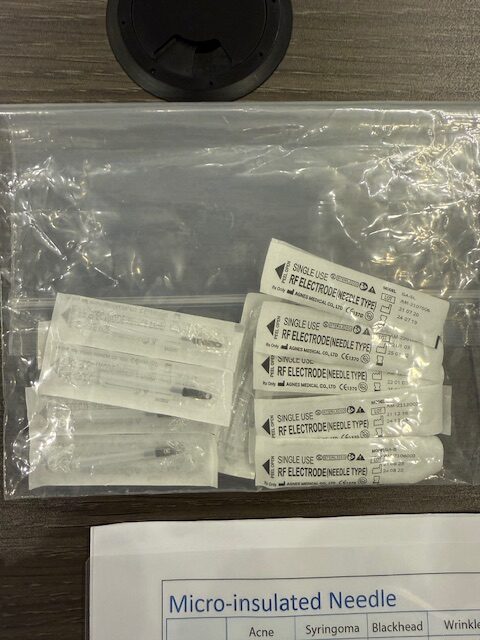 Like New 2022 AMP Agnes RF Microneedling with Surgical RF Microneedling Handpiece - INCLUDES SUPPORT FOR CONSUMABLE PURCHASING - Free Warranty & Shipping - USED FOR 1 TREATMENT ONLY (jp-km/gla) - Image 6