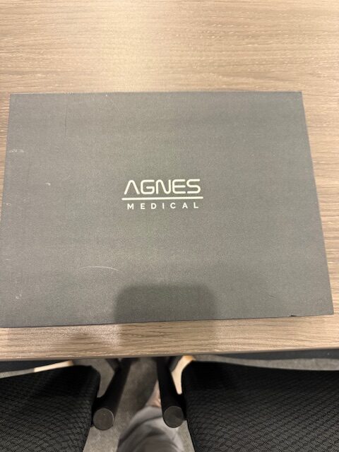 Like New 2022 AMP Agnes RF Microneedling with Surgical RF Microneedling Handpiece - INCLUDES SUPPORT FOR CONSUMABLE PURCHASING - Free Warranty & Shipping - USED FOR 1 TREATMENT ONLY (jp-km/gla) - Image 8