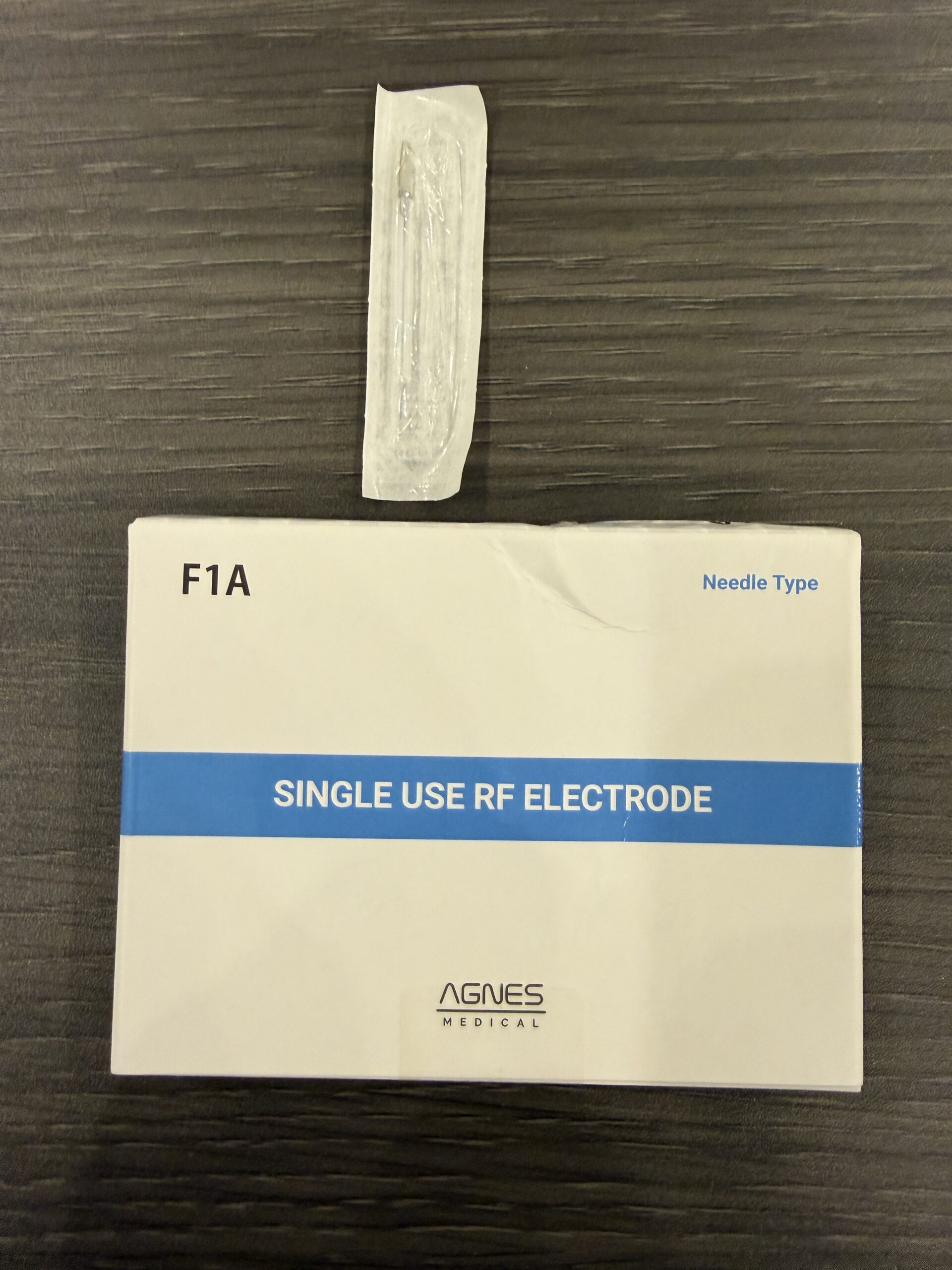 Like New 2022 AMP Agnes RF with RF Microneedling Handpiece & RF Stimulating Handpiece - INCLUDES SUPPORT FOR CONSUMABLE PURCHASING - Free Warranty & Shipping - USED FOR 1 TREATMENT ONLY (jp/gla)s - Image 11