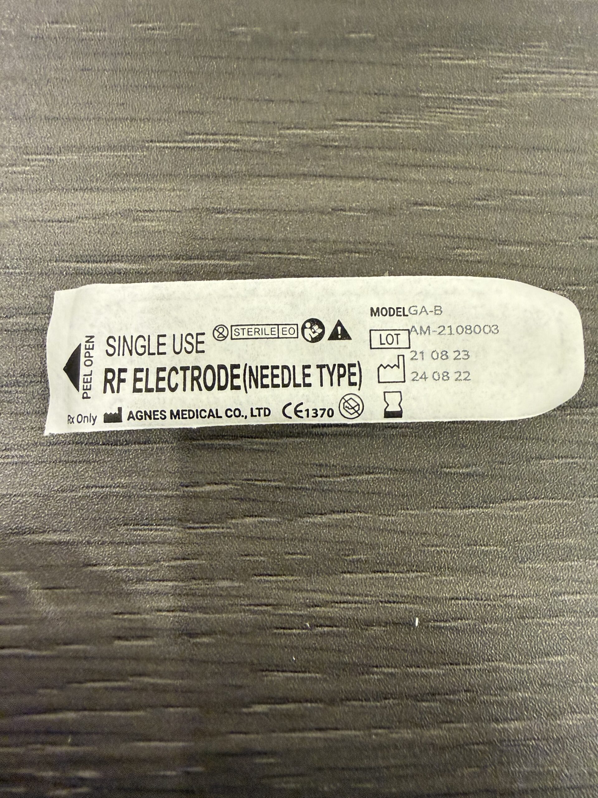 Like New 2022 AMP Agnes RF with RF Microneedling Handpiece & RF Stimulating Handpiece - INCLUDES SUPPORT FOR CONSUMABLE PURCHASING - Free Warranty & Shipping - USED FOR 1 TREATMENT ONLY (jp/gla)s - Image 17